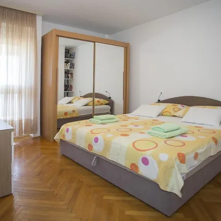 Апартаменти With Wifi - 13794